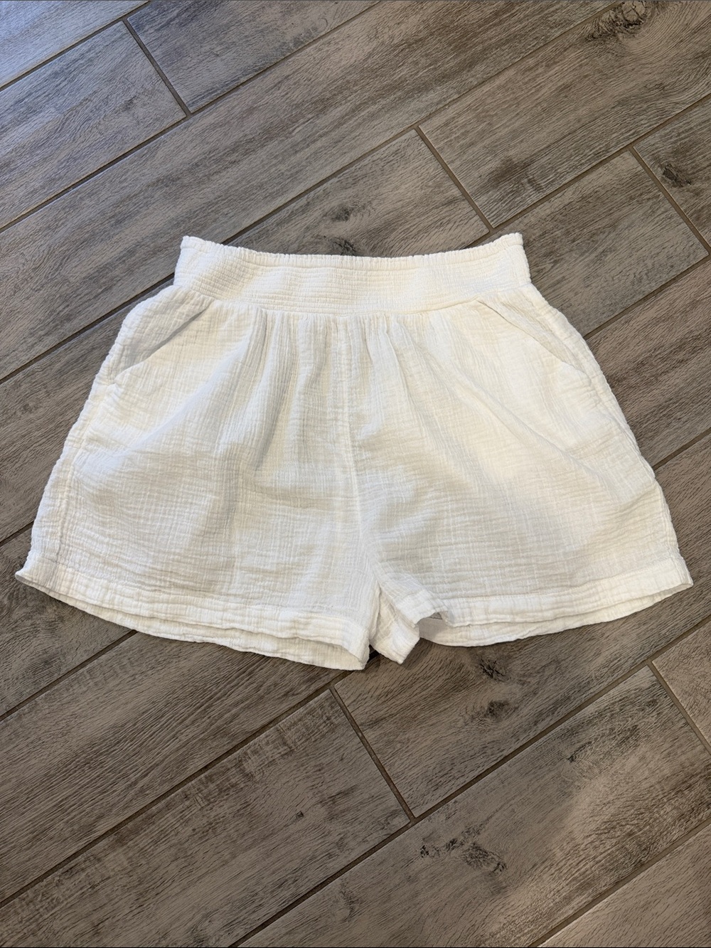Lilly Pulitzer Portor cover up shorts